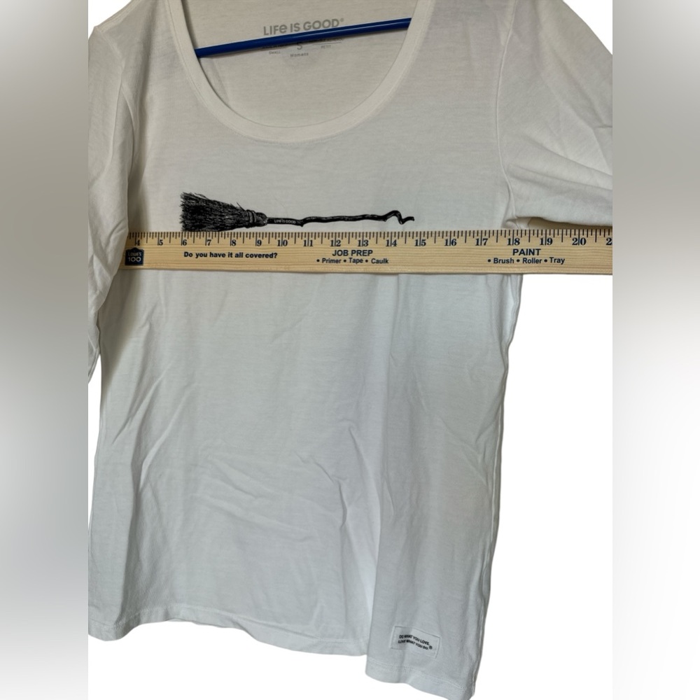 Life is good, white long sleeve women’s shirt witches broom,‎ size small - Picture 5 of 6